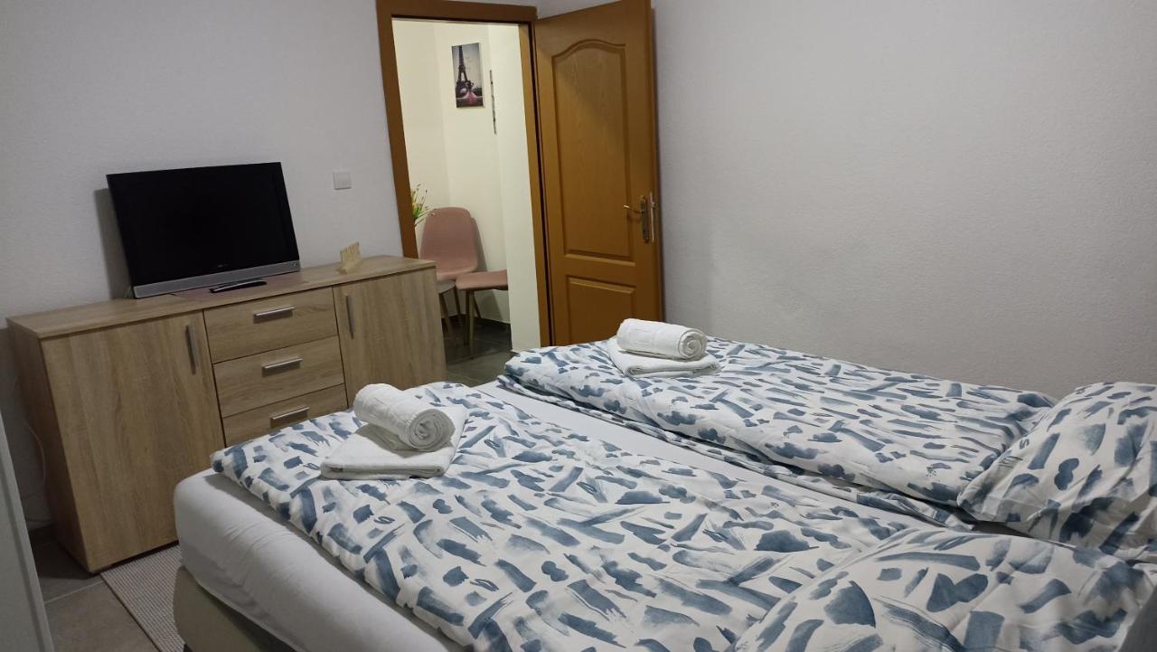 Elita Prenociste Daire Bihać Dış mekan fotoğraf